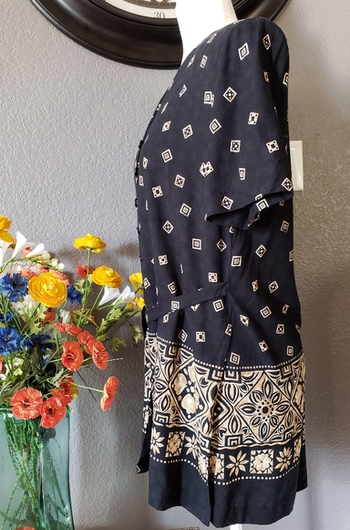 Blouse - Picture 4 of 11